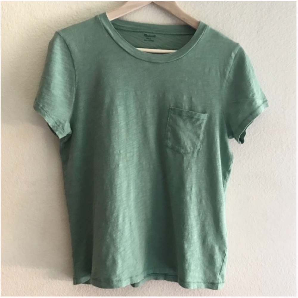✨ Madewell 💚 green pocket tee